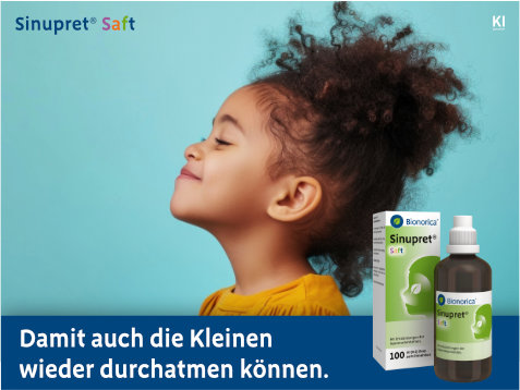 Kleines Kind mit Sinupret Saft Flasche